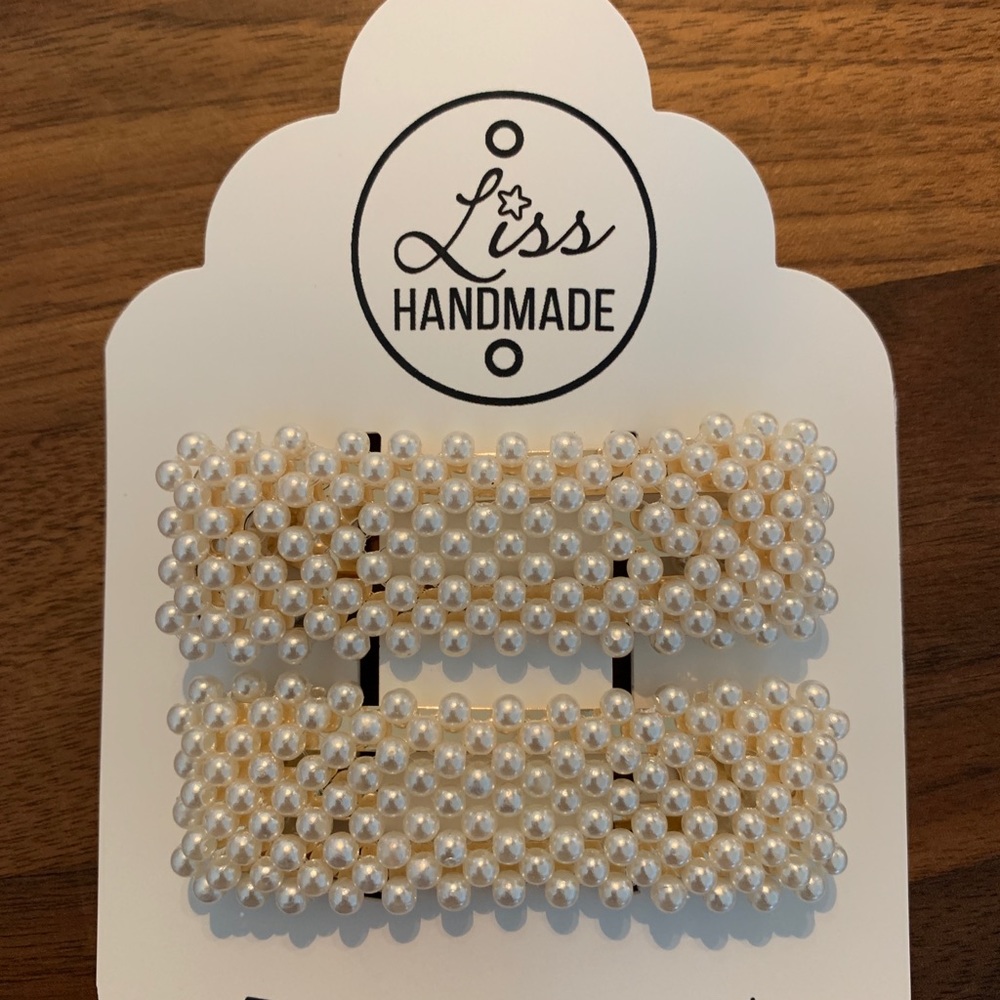 Pearls Hair Clips - Picture 2 of 7